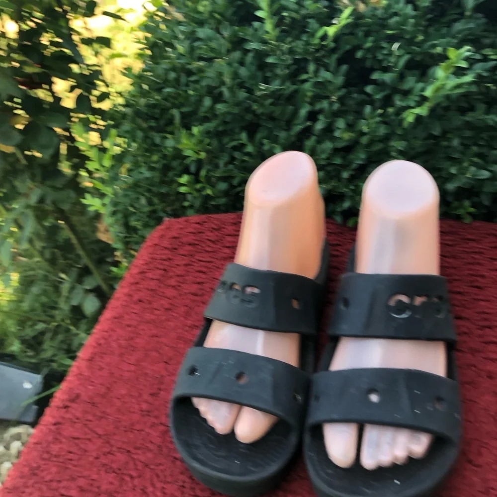 Crocs Baya Platform Classic Two-Strap Iconic Comfort Black Sandals Size W8